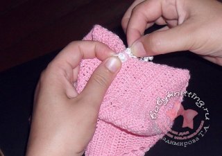 Чепчик Розовое очарование для новорожденных, связанный крючком